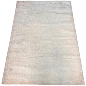 Luxurious White Carpet